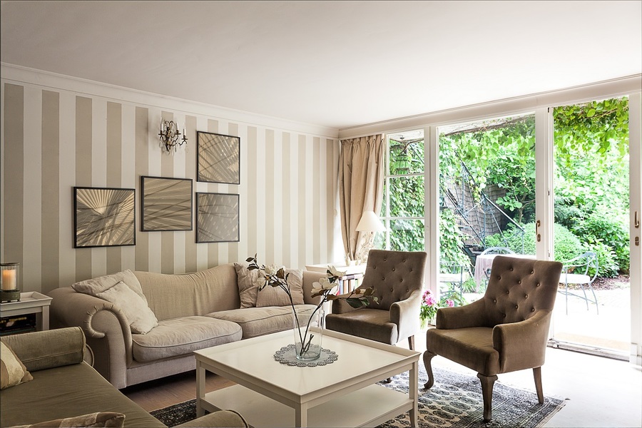 Accent Wall: How to Choose the Colour Palette